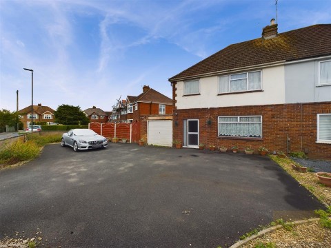 View Full Details for Sandycroft Road, Churchdown, Gloucester