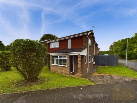 View Full Details for Millfields, Hucclecote, Gloucester