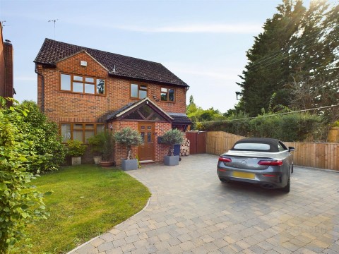 View Full Details for Anne Hathaway Drive, Churchdown, Gloucester