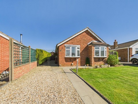 View Full Details for Kaybourne Crescent, Churchdown, Gloucester